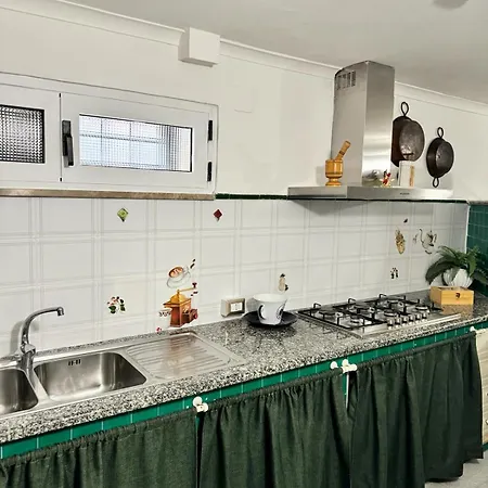La Carmela Cuma Apartment *